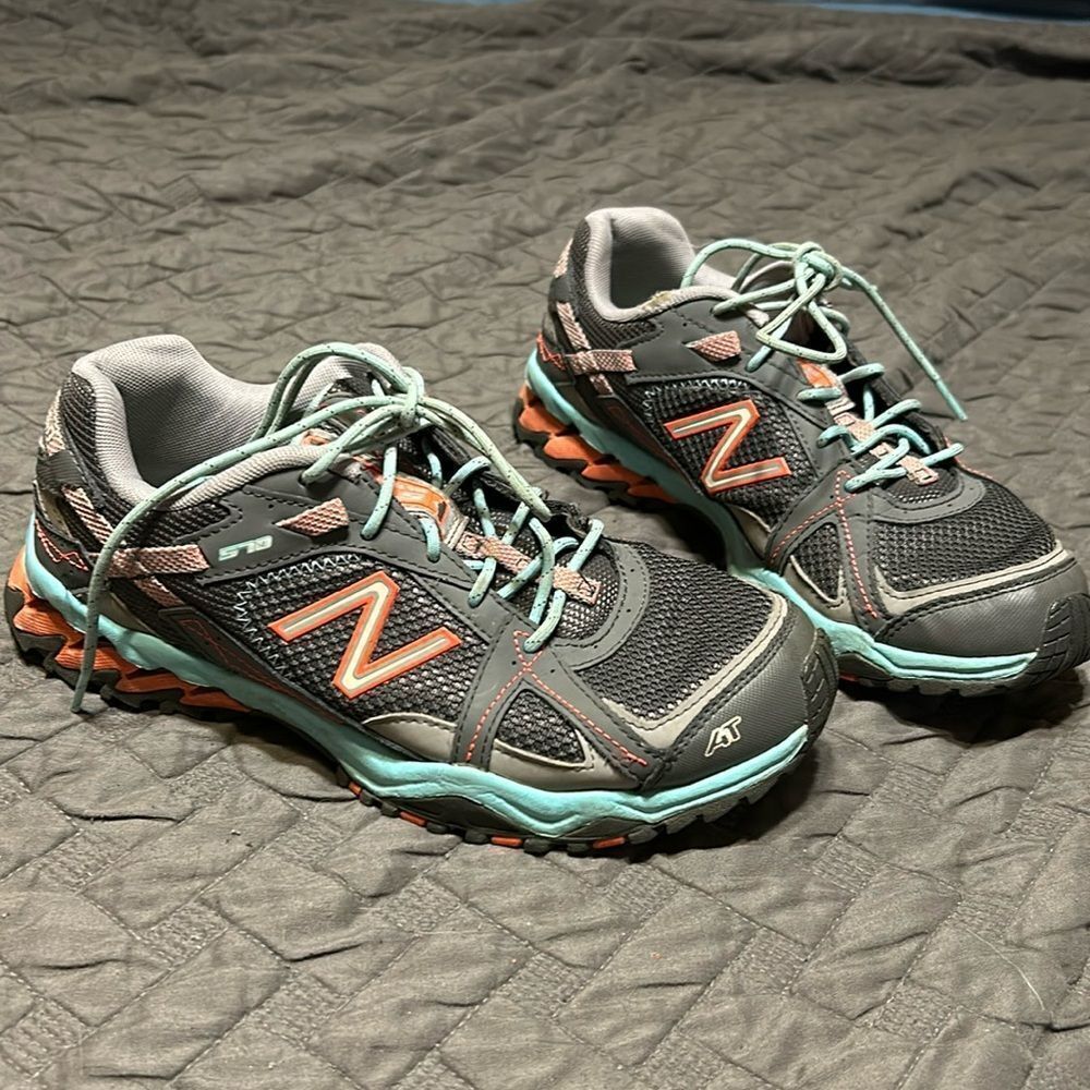 New Balance 570 WTE570G2 Round Toe Sneaker Shoes size 9